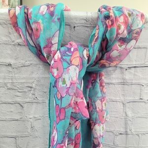 Flower scarf